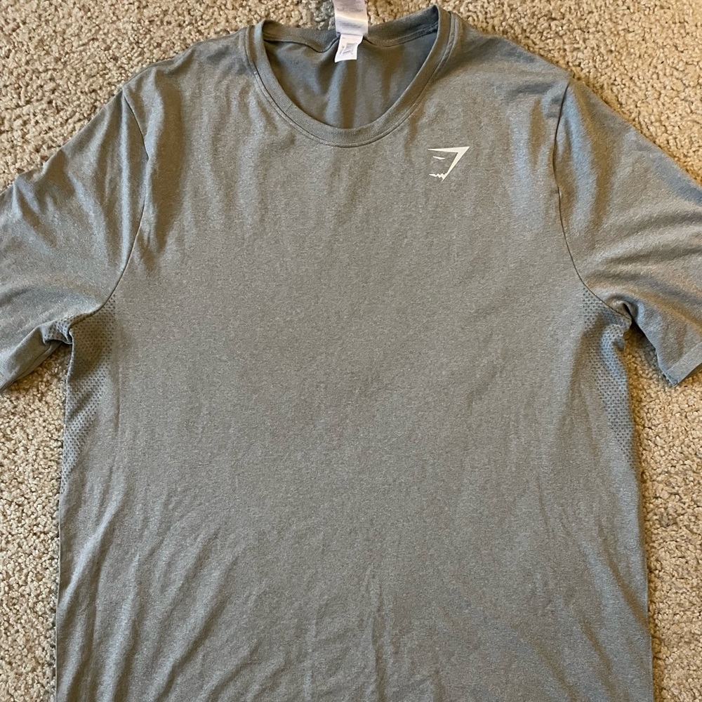 Men's large t-shirt